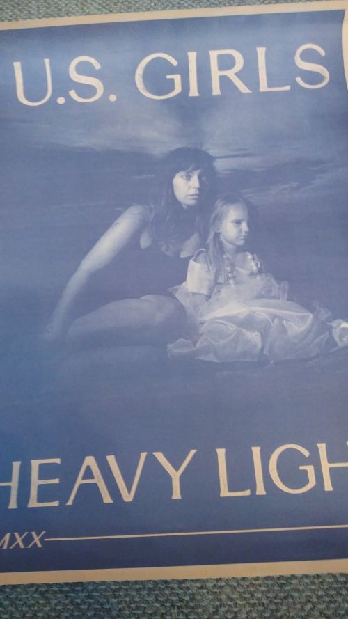 U.S. Girls - Heavy Light - POSTER - Kliknutím na obrázek zavřete